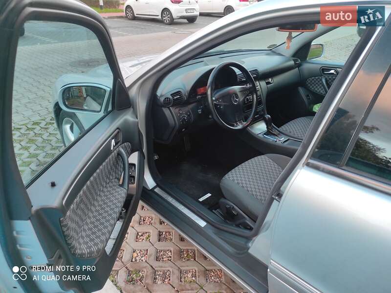 Универсал Mercedes-Benz C-Class 2004 в Запорожье фото 4 Универсал Mercedes-Benz C-Class 2004 в Запорожье