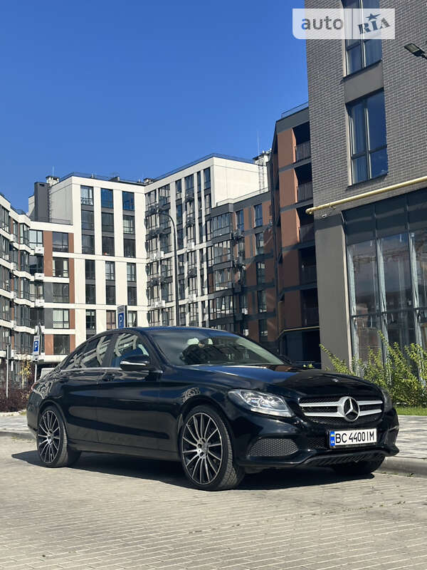 Седан Mercedes-Benz C-Class 2014 в Львове