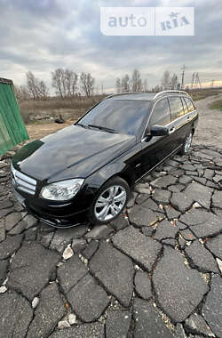 Універсал Mercedes-Benz C-Class 2008 в Києві