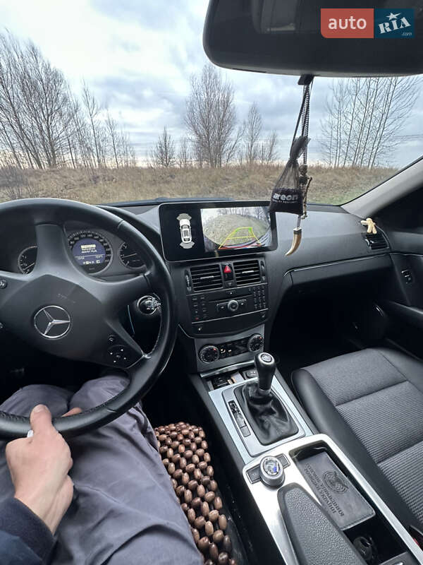 Универсал Mercedes-Benz C-Class 2008 в Киеве