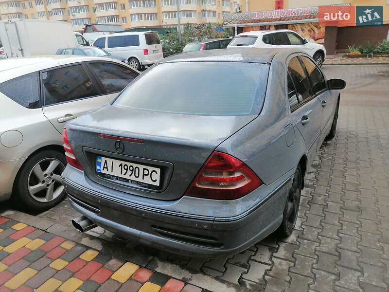 Седан Mercedes-Benz C-Class 2000 в Киеве