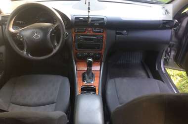 Седан Mercedes-Benz C-Class 2002 в 