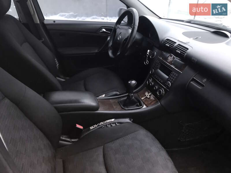 Универсал Mercedes-Benz C-Class 2006 в Черкассах