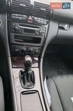 Универсал Mercedes-Benz C-Class 2003 в 