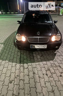 Универсал Mercedes-Benz C-Class 2004 в Рогатине