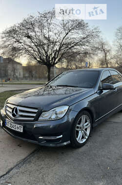 Седан Mercedes-Benz C-Class 2014 в Івано-Франківську