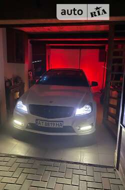 Купе Mercedes-Benz C-Class 2015 в 
