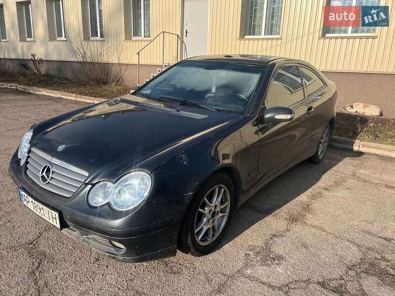 Купе Mercedes-Benz C-Class 2003 в Запорожье фото 4 Купе Mercedes-Benz C-Class 2003 в Запорожье