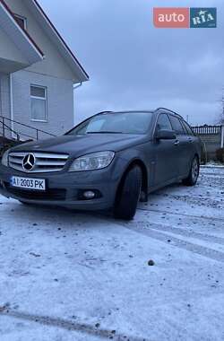 Универсал Mercedes-Benz C-Class 2010 в 