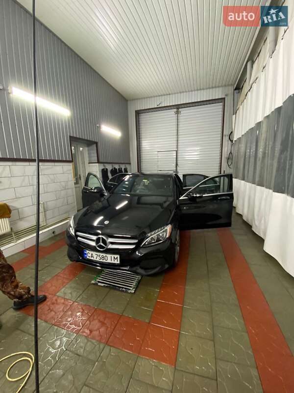 Седан Mercedes-Benz C-Class 2018 в Кропивницком