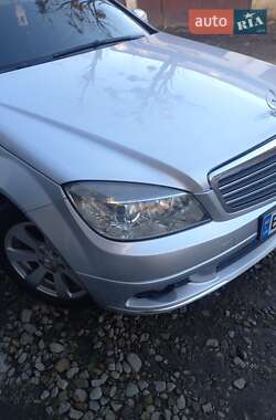 Універсал Mercedes-Benz C-Class 2007 в Стрию