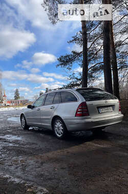 Універсал Mercedes-Benz C-Class 2002 в Лубнах