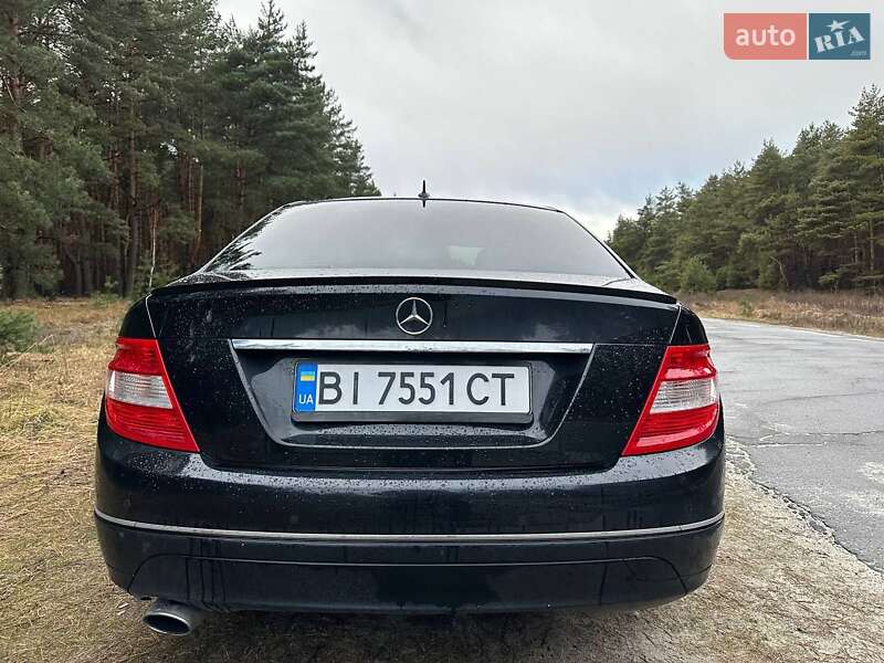 Седан Mercedes-Benz C-Class 2008 в Кременчуці