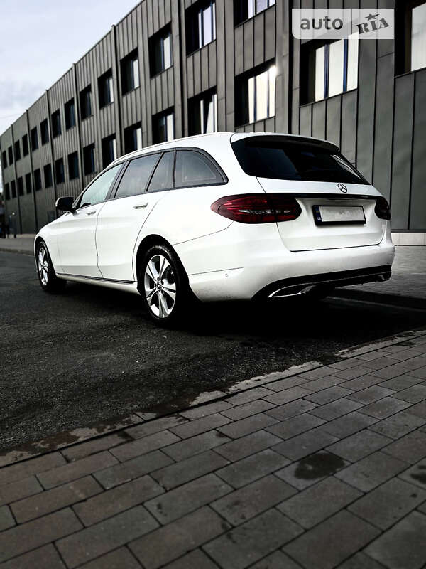 Універсал Mercedes-Benz C-Class 2019 в Вишгороді