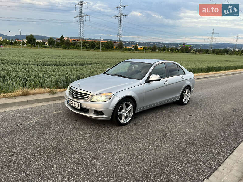 Седан Mercedes-Benz C-Class 2007 в Харкові