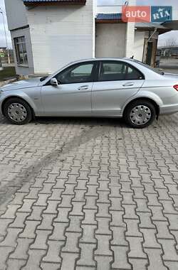 Седан Mercedes-Benz C-Class 2010 в Виннице