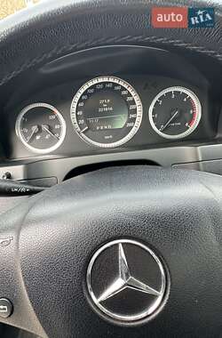 Седан Mercedes-Benz C-Class 2010 в Виннице
