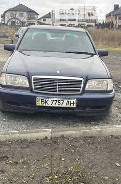 Седан Mercedes-Benz C-Class 1997 в Рівному