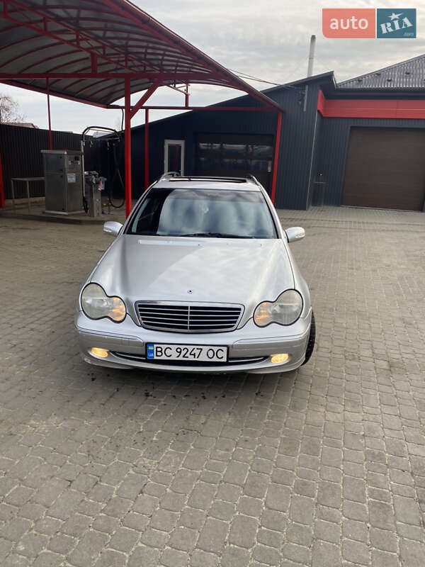 Универсал Mercedes-Benz C-Class 2003 в Яворове