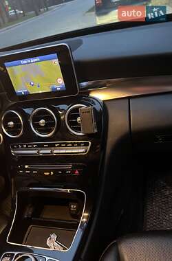 Седан Mercedes-Benz C-Class 2015 в 