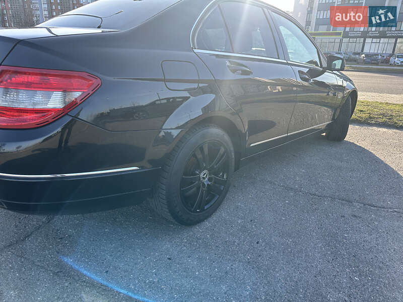 Седан Mercedes-Benz C-Class 2010 в Черкассах