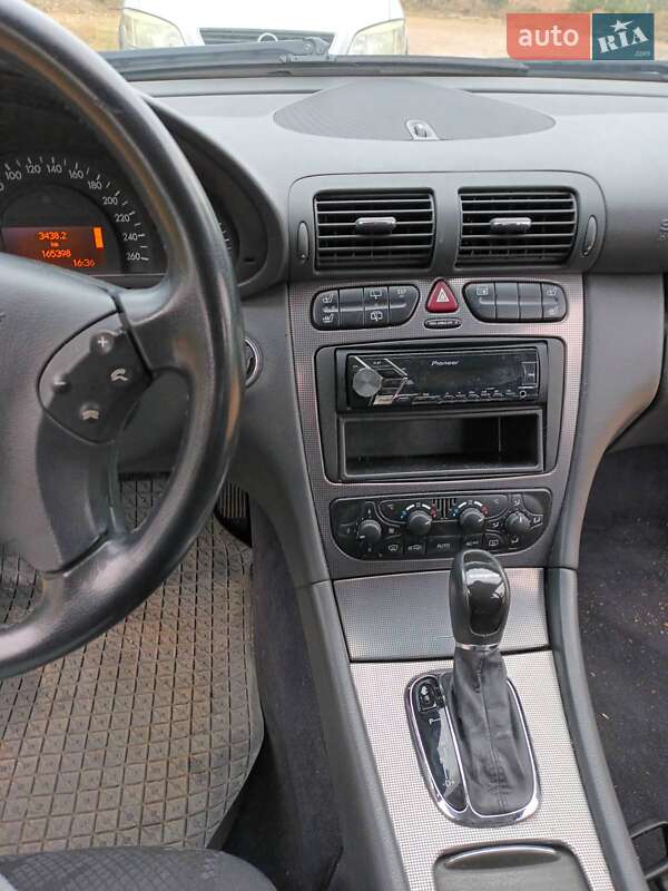 Универсал Mercedes-Benz C-Class 2003 в Одессе