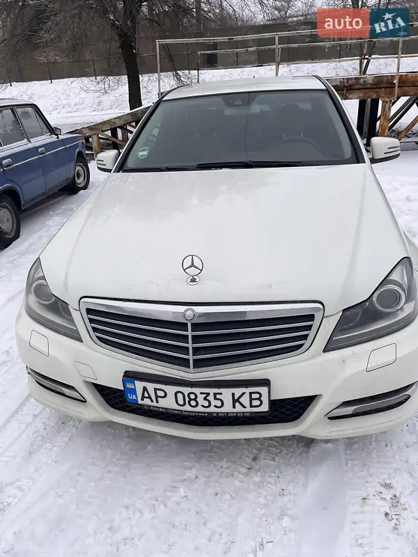 Mercedes-Benz C-Class
