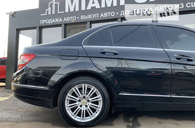 Седан Mercedes-Benz C-Class 2007 в Харькове