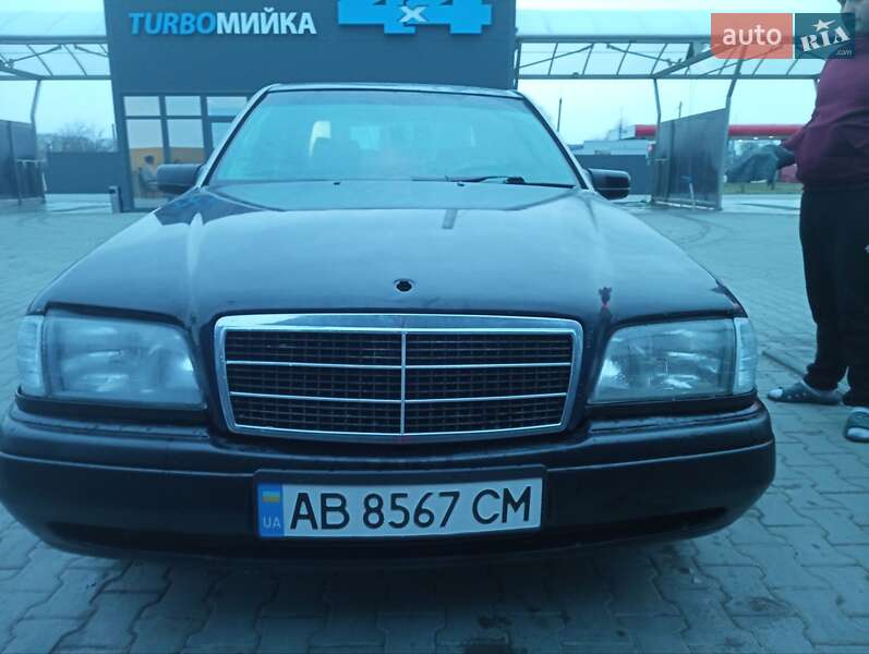 Седан Mercedes-Benz C-Class 1993 в Летичеве фото 4 Седан Mercedes-Benz C-Class 1993 в Летичеве