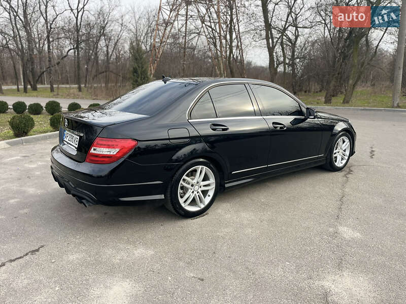 Седан Mercedes-Benz C-Class 2013 в Запорожье фото 5 Седан Mercedes-Benz C-Class 2013 в Запорожье