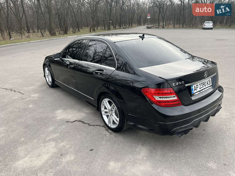 Седан Mercedes-Benz C-Class 2013 в Запорожье фото 10 Седан Mercedes-Benz C-Class 2013 в Запорожье