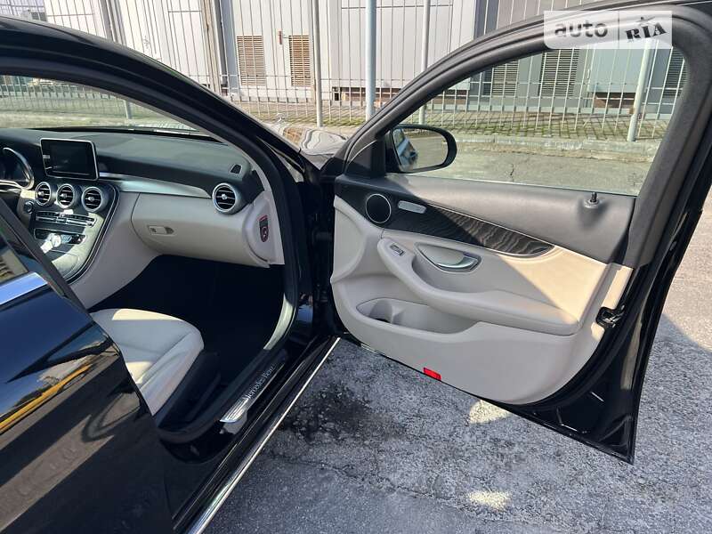 Седан Mercedes-Benz C-Class 2015 в Кременчуге