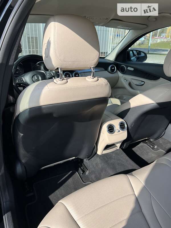 Седан Mercedes-Benz C-Class 2015 в Кременчуге
