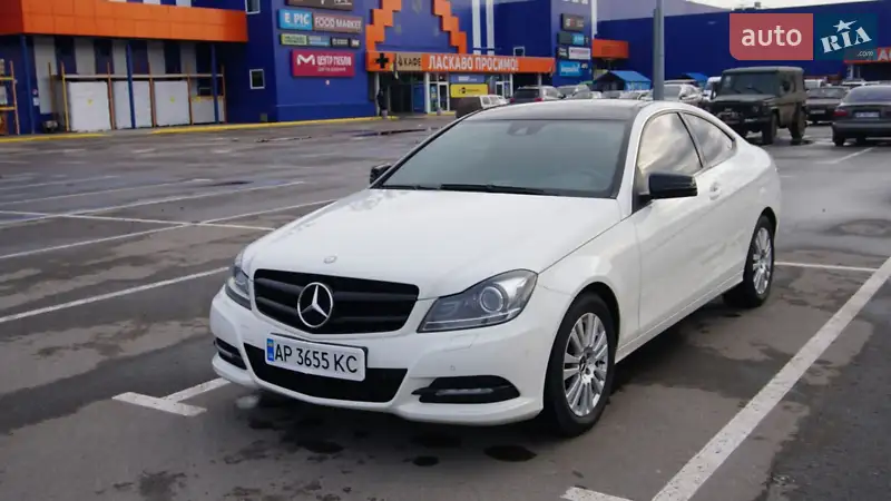 Mercedes-Benz C-Class