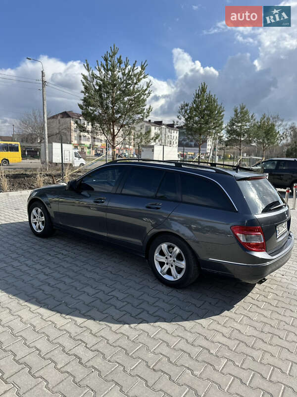 Универсал Mercedes-Benz C-Class 2008 в Ровно