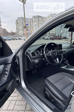 Седан Mercedes-Benz C-Class 2012 в Запорожье