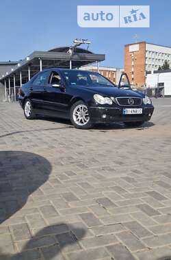 Седан Mercedes-Benz C-Class 2003 в Полтаві