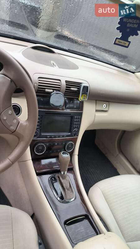 Седан Mercedes-Benz C-Class 2004 в Житомире