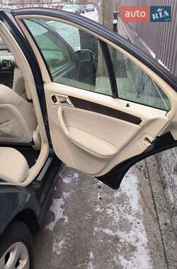 Седан Mercedes-Benz C-Class 2004 в Житомирі
