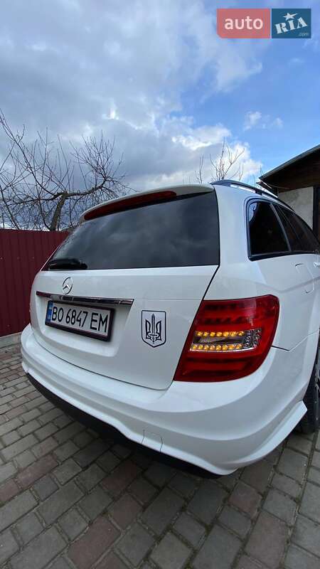 Универсал Mercedes-Benz C-Class 2013 в Тернополе