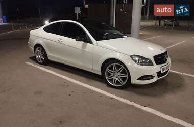 Купе Mercedes-Benz C-Class 2011 в Запорожье