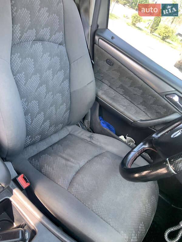Универсал Mercedes-Benz C-Class 2003 в Ужгороде