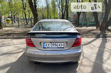 Купе Mercedes-Benz C-Class 2003 в Харькове