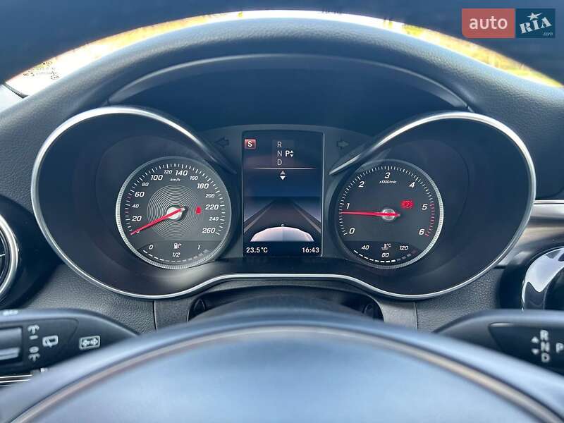 Универсал Mercedes-Benz C-Class 2015 в Киеве