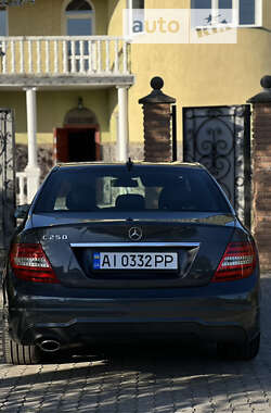 Седан Mercedes-Benz C-Class 2012 в Фастове