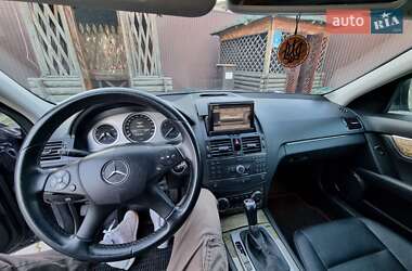 Седан Mercedes-Benz C-Class 2007 в Черновцах