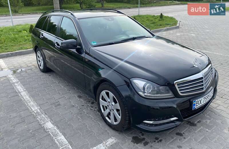 Универсал Mercedes-Benz C-Class 2013 в Хмельницком