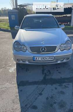 Седан Mercedes-Benz C-Class 2000 в Києві