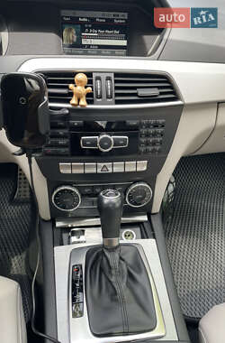 Купе Mercedes-Benz C-Class 2014 в 