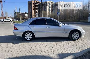 Седан Mercedes-Benz C-Class 2005 в Хмельницькому